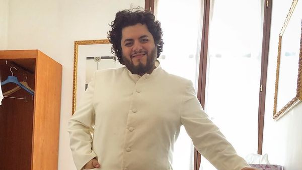 Азербайджанский исполнитель, лауреат международных конкурсов, солист Академии Ла Скала Азер Рзазаде - Sputnik Азербайджан