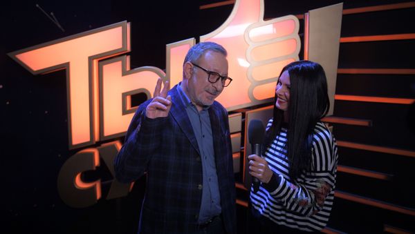 “Суперить, но не бронзоветь” - Евгений Маргулис дал совет участникам проекта “Ты супер!” - Sputnik Азербайджан
