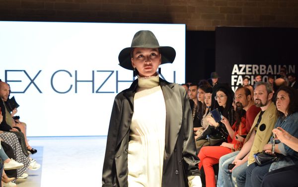 В Баку стартовала Azerbaijan Fashion Week - Sputnik Азербайджан