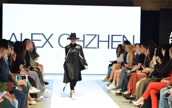 В Баку стартовала Azerbaijan Fashion Week - Sputnik Азербайджан