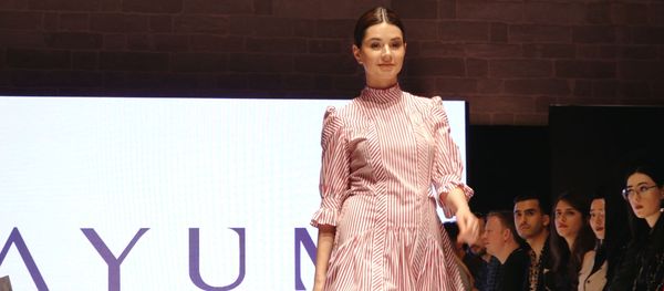 Гости Azerbaijan Fashion Week в Баку почувствовали себя звездами: как это было  - Sputnik Азербайджан