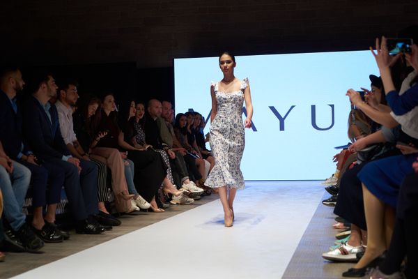 В Баку стартовала Azerbaijan Fashion Week В Баку стартовала Azerbaijan Fashion Week - Sputnik Азербайджан