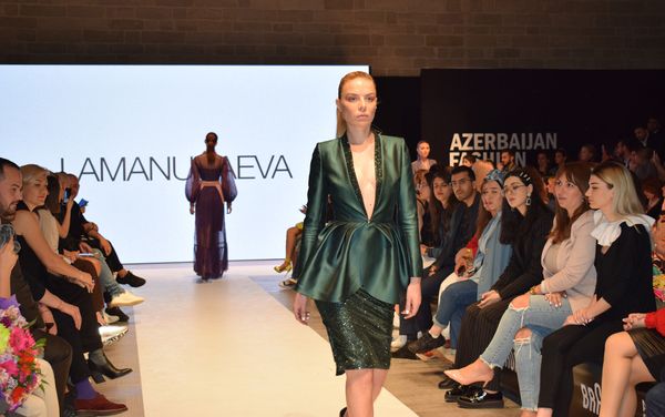 В Баку завершился Azerbaijan Fashion Week - Sputnik Азербайджан