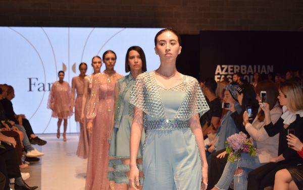 В Баку завершился Azerbaijan Fashion Week - Sputnik Азербайджан