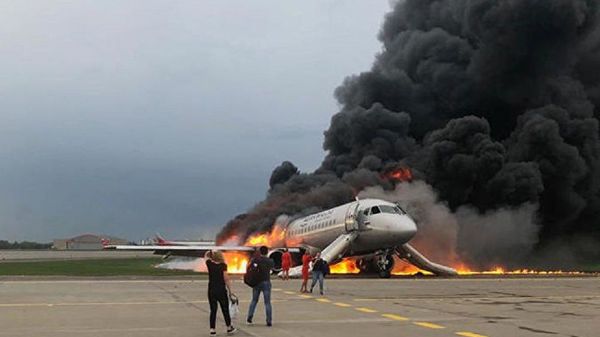 Ситуация в аэропорту Шереметьево - Sputnik Азербайджан