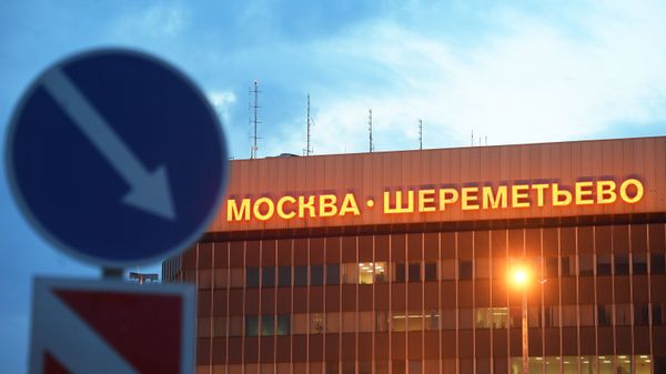 Ситуация в аэропорту Шереметьево - Sputnik Азербайджан