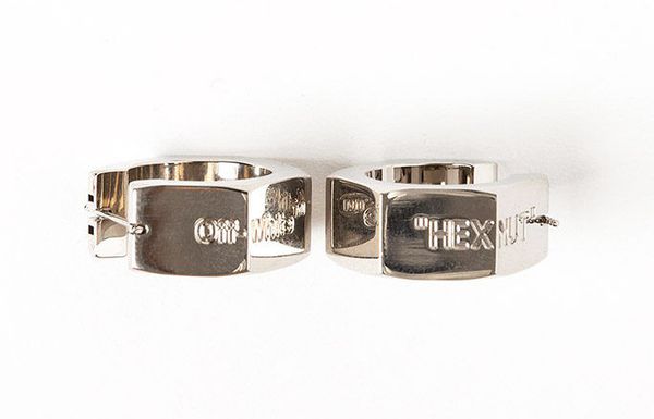 Серьги унисекс Hexnut из коллекции Off White  - Sputnik Азербайджан