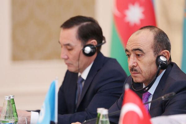 Гасанов: страны, входящие в Тюркский совет, должны поддерживать друг друга - Sputnik Азербайджан