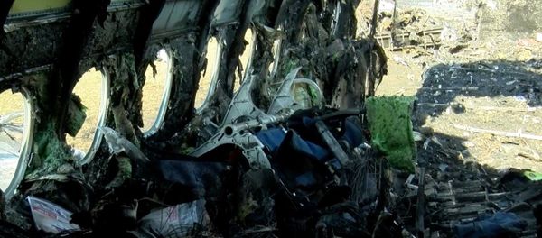 5 мая, в 18.02 лайнер авиакомпании «Аэрофлот» рейса SU1492 Москва-Мурманск вылетел из Шереметьево, после чего пилоты доложили о неисправности и приняли решение вернуться в аэропорт - Sputnik Азербайджан