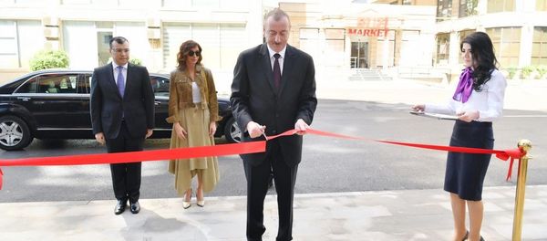 Президент Ильхам Алиев принял участие в открытии административного здания Агентства DOST и первого центра DOST - Sputnik Азербайджан