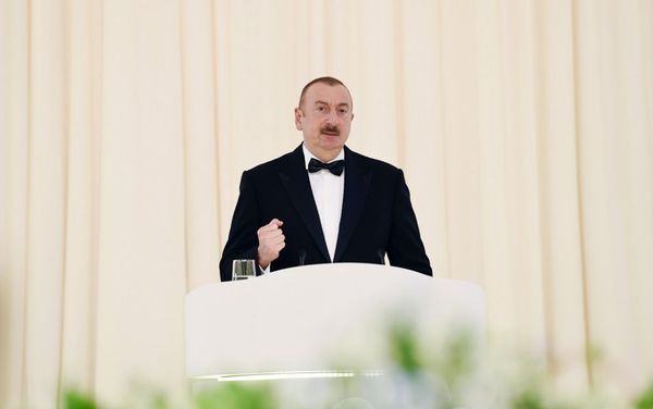Состоялась торжественная церемония, посвященная 96-й годовщине со дня рождения общенационального лидера Гейдара Алиева и 15-летию создания Фонда Гейдара Алиева  - Sputnik Азербайджан