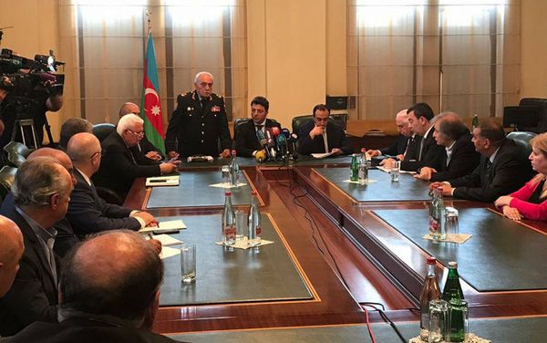 Церемония подписание обращения к генеральному секретарю Организации Объединенных Наций (ООН) Антониу Гуттеришу - Sputnik Азербайджан
