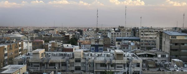 Общий вид на центр города Тегеран, Иран - Sputnik Азербайджан