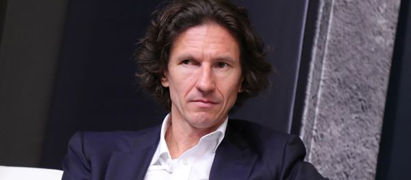 Российский футболист Алексей Смертин на презентации, посвященной международному благотворительному футбольному проекту фонда Папы Римского Франциска Scholas Occurrentes Матч Мира - Sputnik Азербайджан