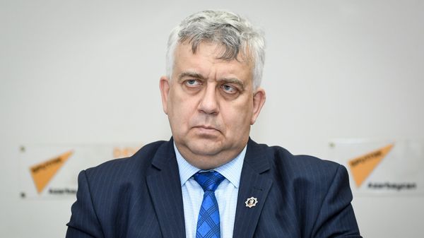 Олег Кузнецов российский историк доктор исторических наук - Sputnik Азербайджан