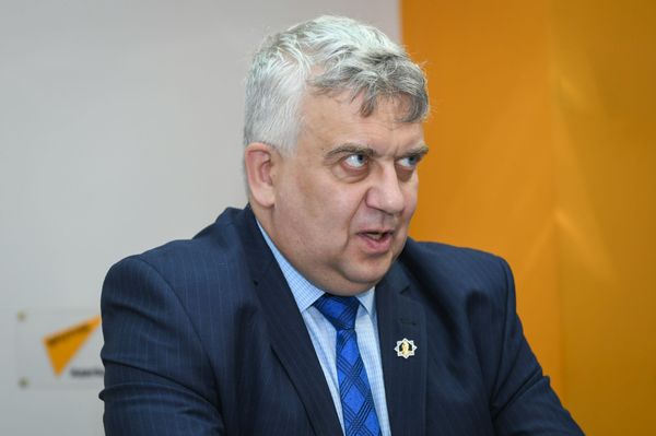 Олег Кузнецов российский историк доктор исторических наук - Sputnik Азербайджан
