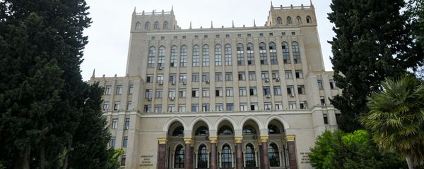 Здание Национальной Академии Наук Азербайджана в Баку - Sputnik Азербайджан