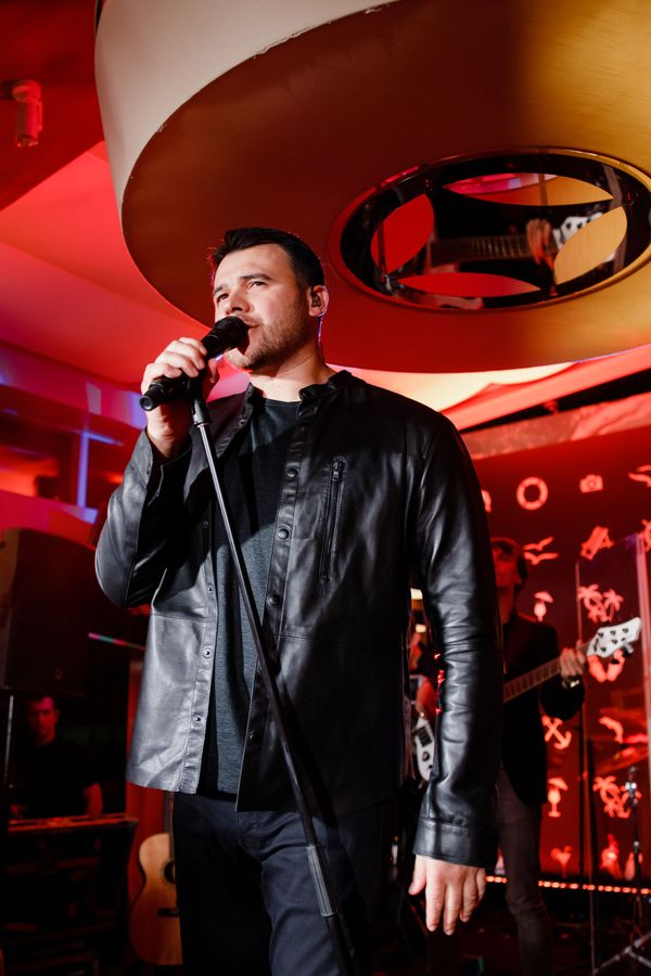 Emin на pre-party международного музыкального фестиваля Жара-2019 - Sputnik Азербайджан