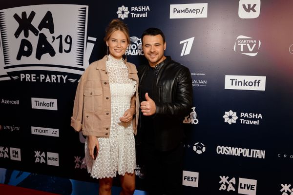 Алена Гаврилова и EMIN на pre-party международного музыкального фестиваля Жара-2019 - Sputnik Азербайджан