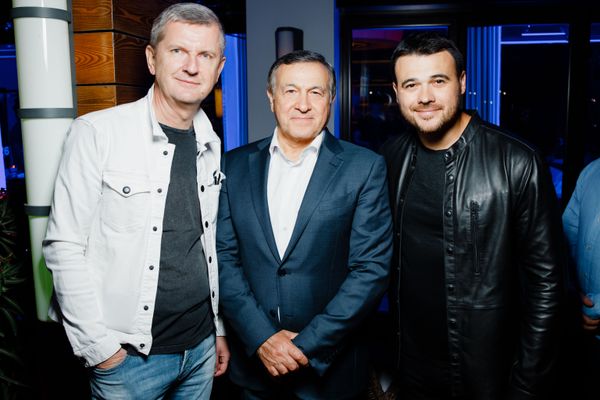 Юрий Аксюта, Араз Агаларов и EMIN на pre-party международного музыкального фестиваля Жара-2019 - Sputnik Азербайджан