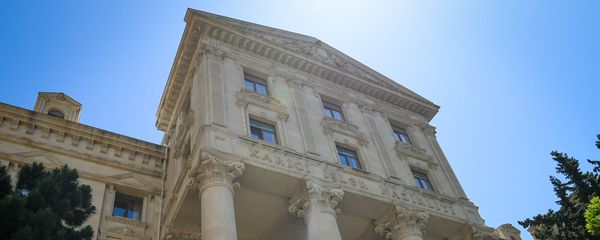 Здание Министерства иностранных дел Азербайджанской Республики в Баку - Sputnik Азербайджан