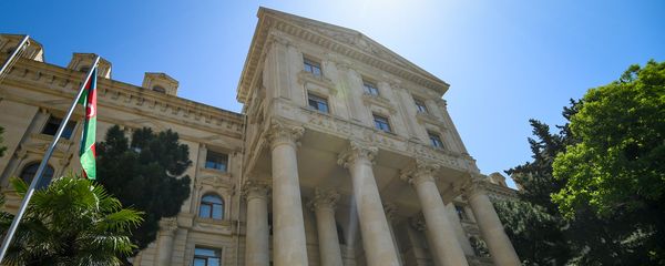 Здание Министерства иностранных дел Азербайджанской Республики в Баку - Sputnik Азербайджан