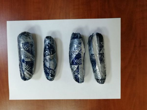 На границе Азербайджана задержаны сестры из Ирана с богатым внутренним миром - Sputnik Азербайджан