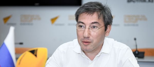 Политолог Ильгар Велизаде - Sputnik Азербайджан