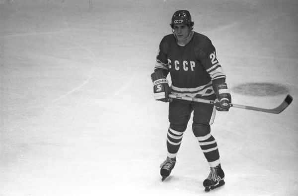 Сергей Макаров - обладатель безупречной техники, один из лучших форвардов планеты - Sputnik Азербайджан