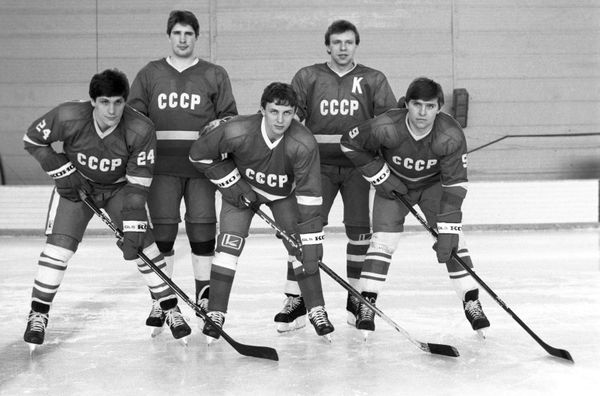 Сергей Макаров - обладатель безупречной техники, один из лучших форвардов планеты - Sputnik Азербайджан