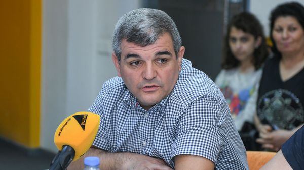 Депутат Фазиль Мустафа - Sputnik Азербайджан