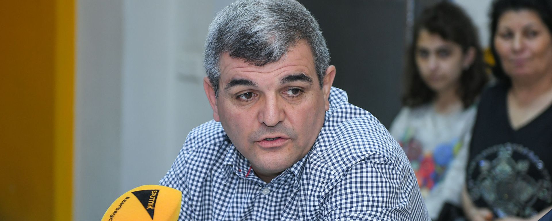 Депутат Фазиль Мустафа - Sputnik Азербайджан, 1920, 03.04.2023