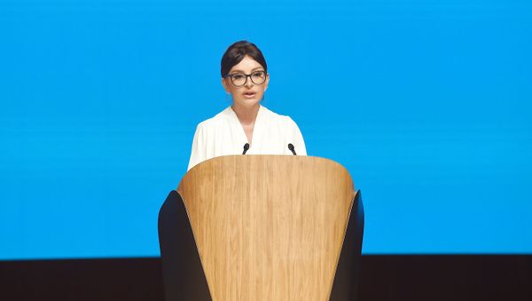 Первый вице-президент Мехрибан Алиева приняла участие в церемонии открытия Форума госслужб ООН  - Sputnik Азербайджан