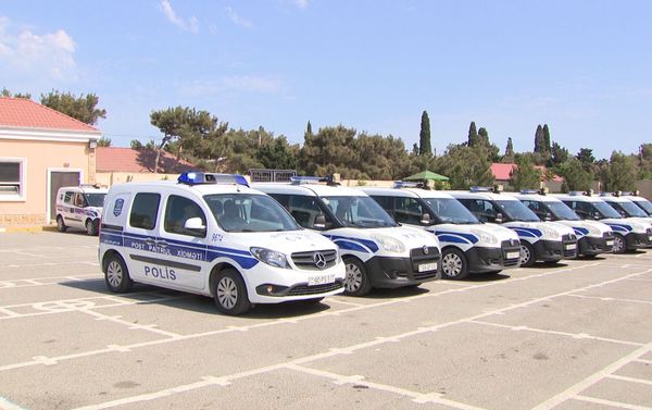 Полиция Баку провела профилактические и просветительские мероприятия в целях обеспечения безопасности участников движения на дорогах - Sputnik Азербайджан