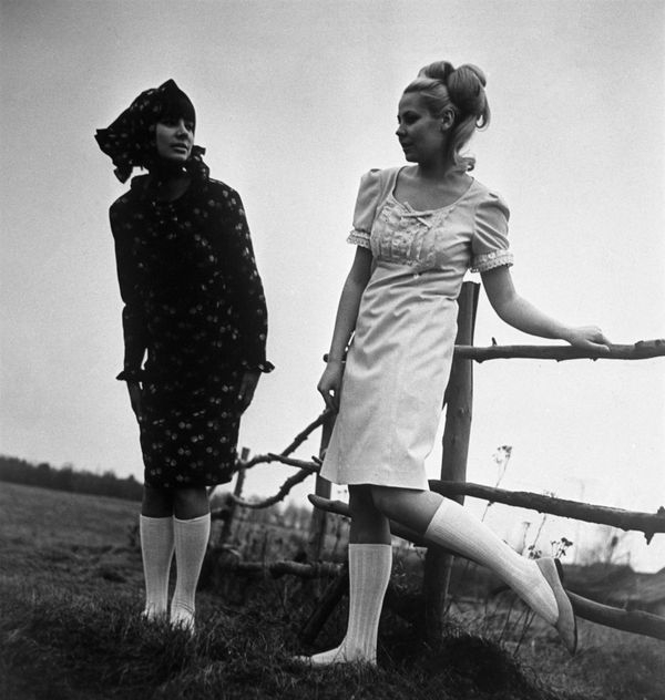Реклама коллекции женской одежды. 1966 год - Sputnik Азербайджан