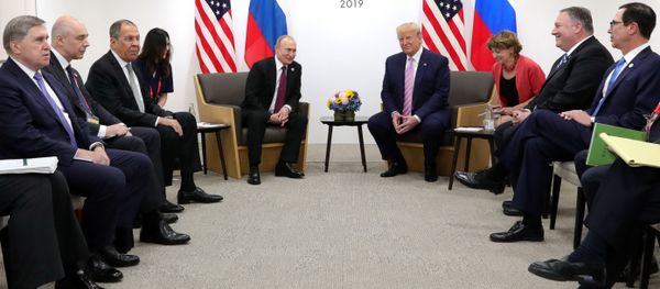 Рабочий визит президента РФ В. Путина в Японию для участия в саммите Группы двадцати - Sputnik Азербайджан