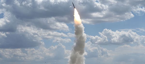 Расчеты зенитных ракетных комплексов, фото из архива - Sputnik Азербайджан