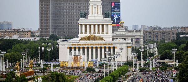 Центральный павильон на ВДНХ Центральный павильон на ВДНХ - Sputnik Азербайджан