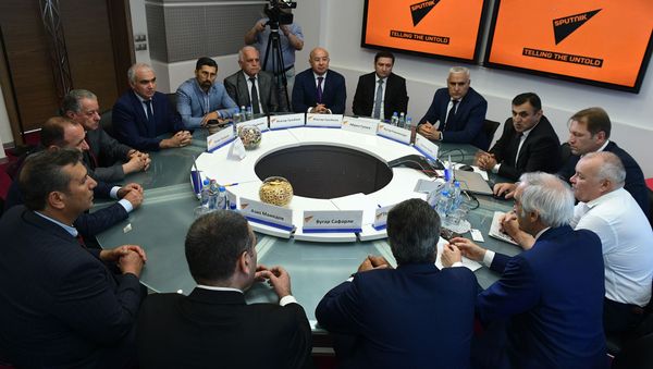 Руководители ведущих СМИ Азербайджана посетили МИА Россия сегодня - Sputnik Азербайджан