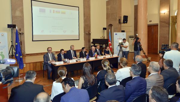 Закрытие твининг-проекта Поддержка системы обязательного медицинского страхования в Азербайджане, финансируемого Евросоюзом - Sputnik Азербайджан