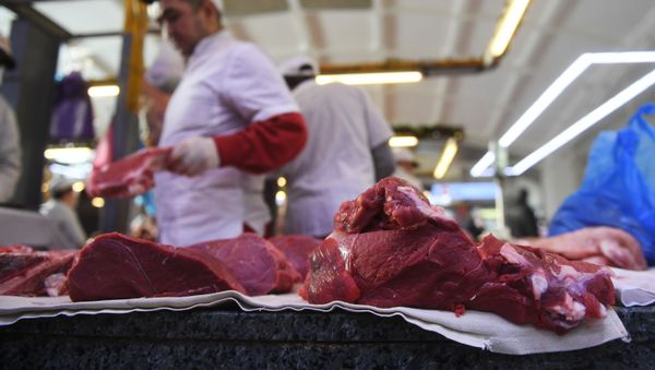 Продавцы в мясном отделе, фото из архива - Sputnik Азербайджан
