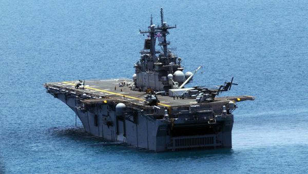 Универсальный десантный корабль ВМС США Kearsarge - Sputnik Азербайджан
