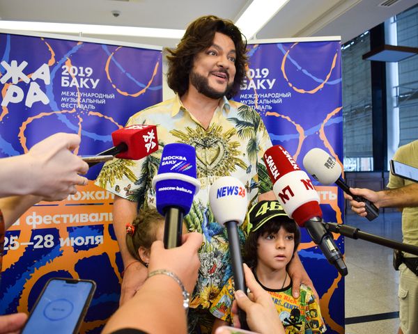 Киркоров: есть еще Дон Кихоты, как Эмин Агаларов, организующие грандиозные фестивали - Sputnik Азербайджан