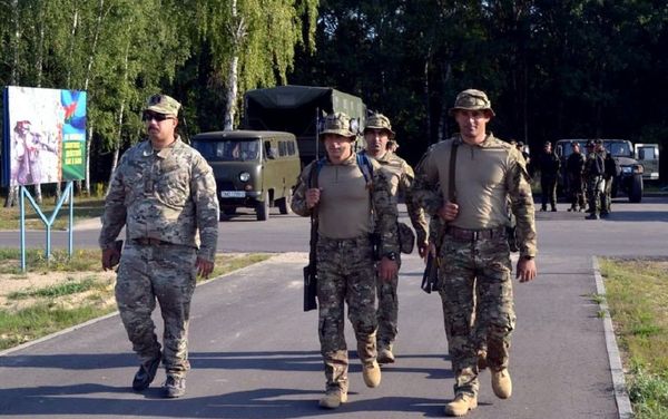Выполняются эпизоды конкурса Снайперский рубеж - Sputnik Азербайджан