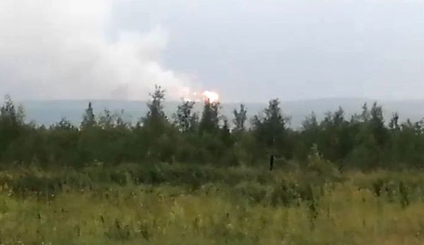 Взрыв в Красноярском крае: эвакуированы населенные пункты и детский лагерь - видео - Sputnik Азербайджан