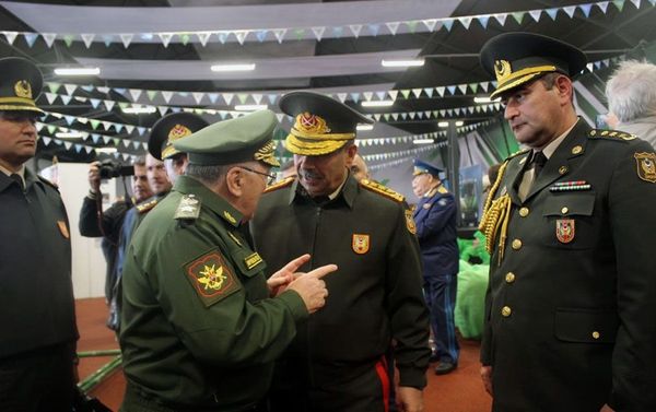 Министр обороны Азербайджана принял участие в церемонии закрытия Армейских международных игр-2019 - Sputnik Азербайджан