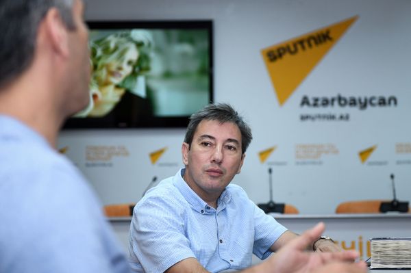 Политолог Ильгар Велизаде - Sputnik Азербайджан