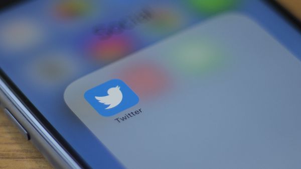 Twitter, фото из хроники - Sputnik Азербайджан
