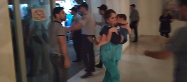 Помощь пострадавшим после тяжелой аварии в Лянкяране – кадры из больницы - Sputnik Азербайджан