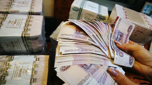 Рублевые купюры, фото из архива - Sputnik Азербайджан